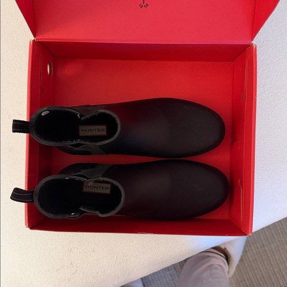 Hunter rain boots - Picture 2 of 3